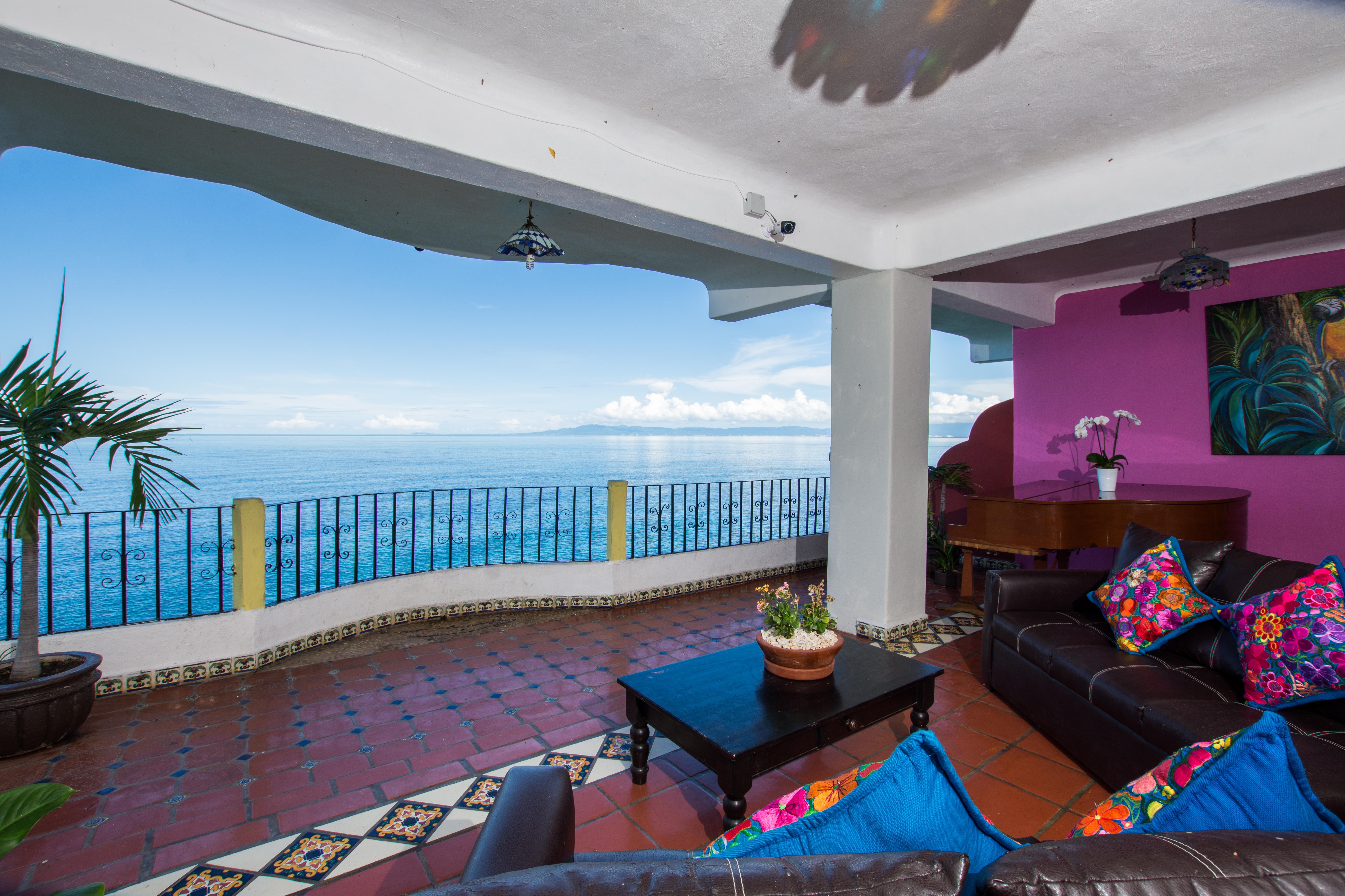 Mar Sereno Hotel & Suites Пуэрто-Вальярта Экстерьер фото