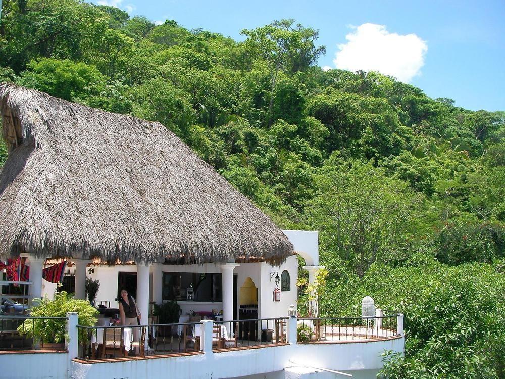 Mar Sereno Hotel & Suites Пуэрто-Вальярта Экстерьер фото